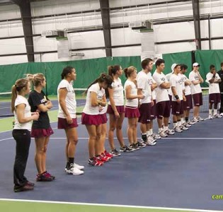 The UNOH tennis teams get ready for their matches against Wittenberg University
